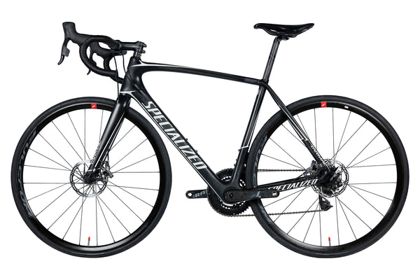 Vue du côté opposé de la chaîne du Specialized Tarmac Comp Disc SRAM Red eTap