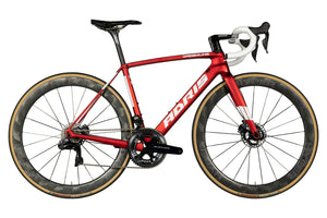 Vue du côté de la chaîne du Adris Dreamline Dura-Ace Di2 Rouge