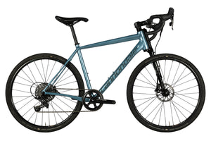 Foto del lado derecho de la Cannondale Slate Apex 1