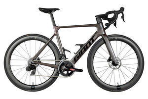 Vue du côté de la chaîne du Giant Propel Advanced 1 Orion Nebula