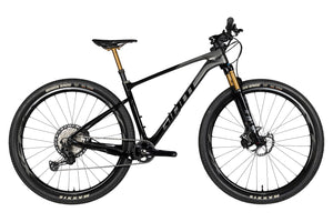 Vue du côté de la chaîne du Giant XTC Advanced SL 29 0