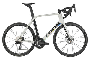 Vue du côté de la chaîne du Look 795 BLADE RS Proteam White Full Glossy Ultegra Di2