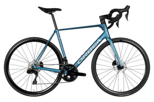 Vue du côté de la chaîne du Orbea Orca M30i