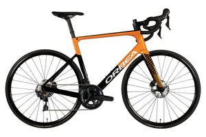 Foto del lado derecho de la Orbea Orca OMX M20