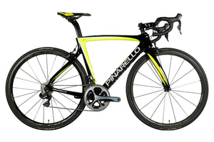 Vue du côté de la chaîne du Pinarello Dogma F8 Dura-Ace Di2