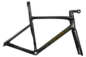Vue du côté de la chaîne du cadre S-Works Tarmac SL7