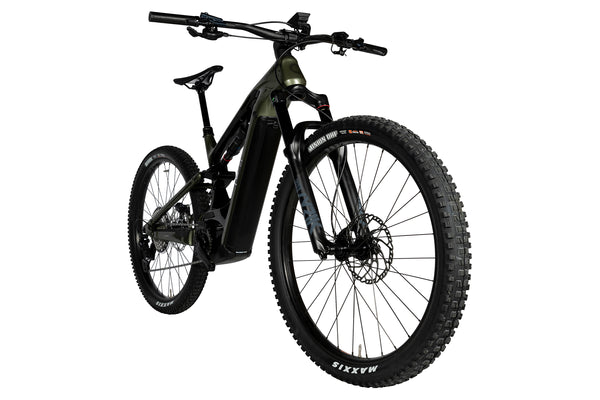 Three-quarter view of the Cannondale Moterra Neo Carbon 2