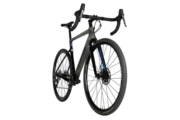 Vue diagonale du Cannondale SuperSix Evo CX
