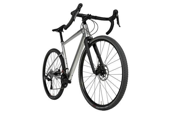 Three-quarter view of the Cannondale Topstone 1