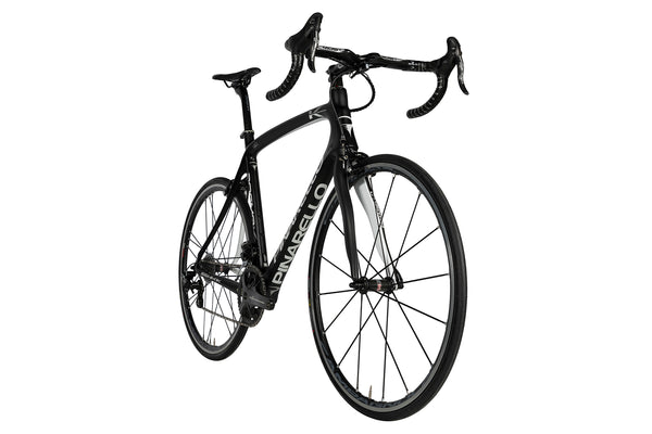 Vue diagonale du Pinarello Dogma K 65.1 Think2