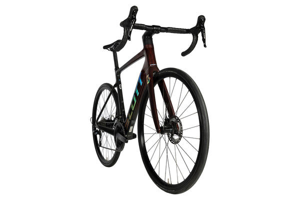 Vue diagonale du Scott Addict eRide 30