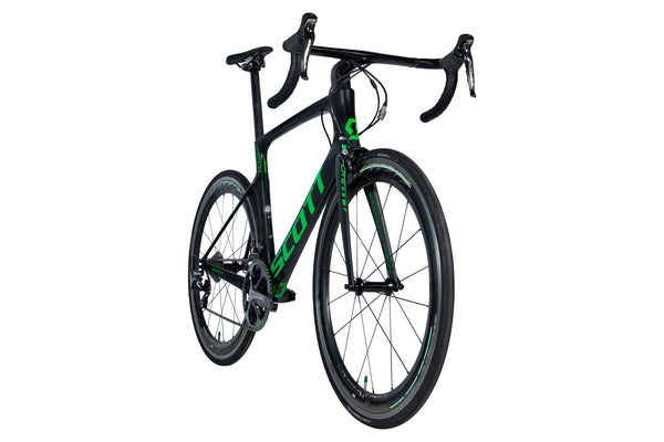 Vue diagonale du Scott Foil Team Issue