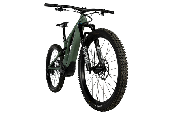 Vue diagonale Specialized Turbo Levo Comp Alloy