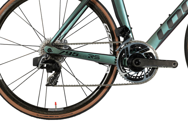 Groupe SRAM Red eTAP AXS sur Look 795 Blade RS Disc Sram Red eTap AXS