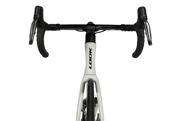 Vue frontale du Look 795 BLADE RS Proteam White Full Glossy Ultegra Di2