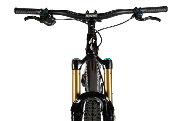 Vue frontale du Specialized S-Works Enduro