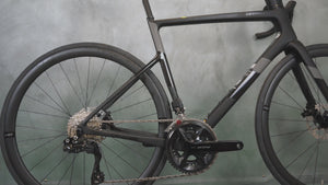 Vidéo du Cannondale SuperSix EVO Carbon Disc 105 Di2