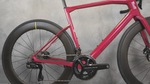 Vidéo du BMC Roadmachine 01 ONE Dura-Ace Di2 Rouge