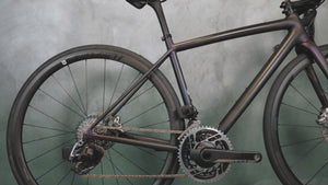 Video du Specialized S-Works Aethos SRAM Red eTap AXS