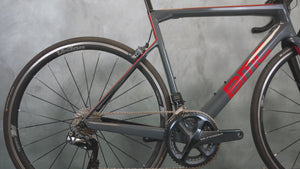Vidéo du BMC Teammachine SLR01 One 