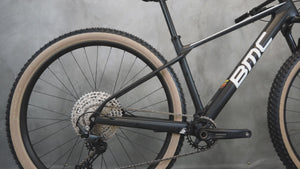 Vidéo du BMC Twostroke 01 FIVE