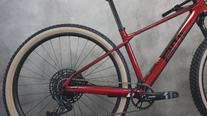 Vidéo du BMC Twostroke 01 FOUR