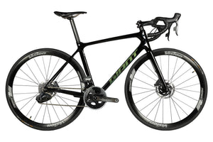 Drive side of the Giant TCR Advanced Pro 0 Disc SRAM Force AXS
