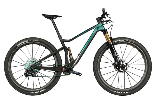 Drive side of the Scott Spark RC 900 SL AXS