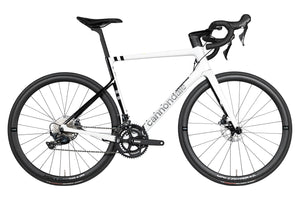 Vue du côte de la chaîne du Cannondale SuperSix EVO Carbon Disc Ultegra