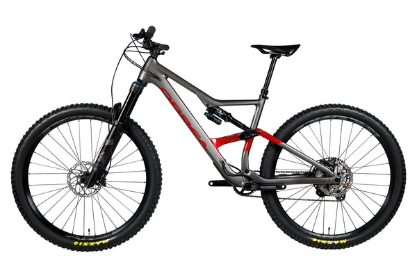 Vue du côte opposé de la chaîne du Orbea Occam H20 LT - 2022