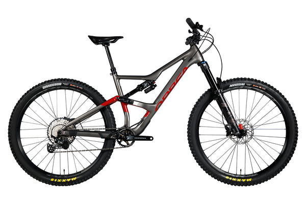 Vue du côte de la chaîne du Orbea Occam H20 LT - 2022