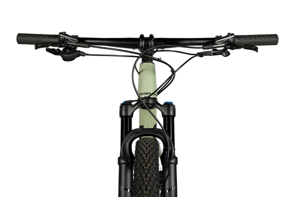 Vorderansicht des Orbea Oiz M30