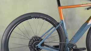 Video du 3T Exploro RaceMax GRX Orange Grey