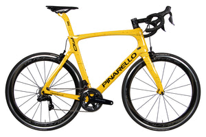 Vue du côte de la chaîne du Pinarello Dogma F10 Team Sky TDF Rhino Froomey Edition
