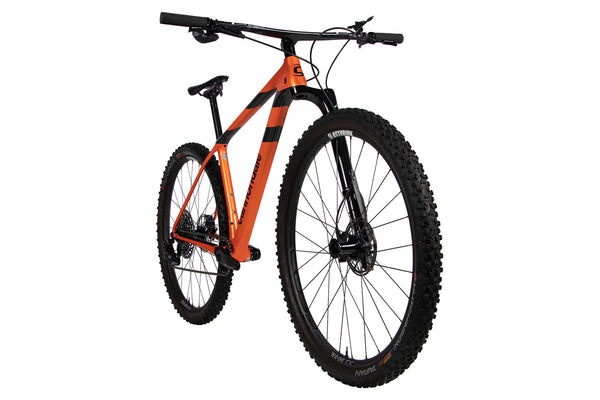 Vue diagonale du Cannondale F-Si Carbon 4