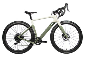 Vue du côte de la chaîne du 3T Exploro RaceMax Boost Dropbar GRX White Green