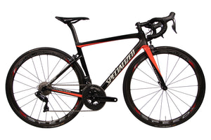Vue du côte de la chaîne du Specialized Tarmac SL6 Pro