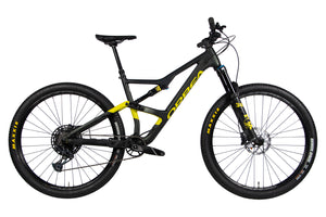 Vue du côte de la chaîne du Orbea Occam H20 Eagle