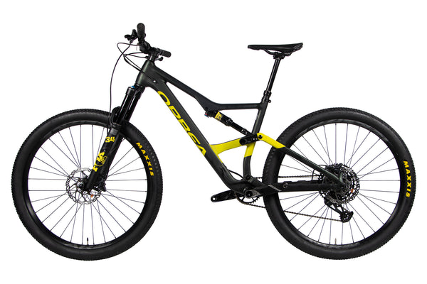 Vue du côte opposé de la chaîne du Orbea Occam H20 Eagle