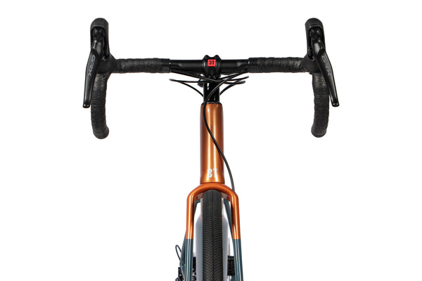 Vue frontale du 3T Exploro RaceMax GRX 2x11 Orange Grey
